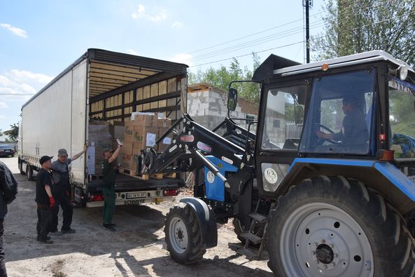 Чортківська лікарня отримала чергову вантажівку гуманітарної допомоги