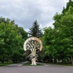 Подружжя митців із Київщини хоче встановити у Чорткові “Дерево подяки”