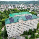 У РАМКАХ СПІВПРАЦІ ІЗ НІМЕЦЬКИМ МІСТОМ ЧОРТКІВ ОТРИМАВ СОНЯЧНУ ЕЛЕКТРОСТАНЦІЮ ТА МЕДИЧНІ ТОВАРИ НА 100 ТИСЯЧ ЄВРО