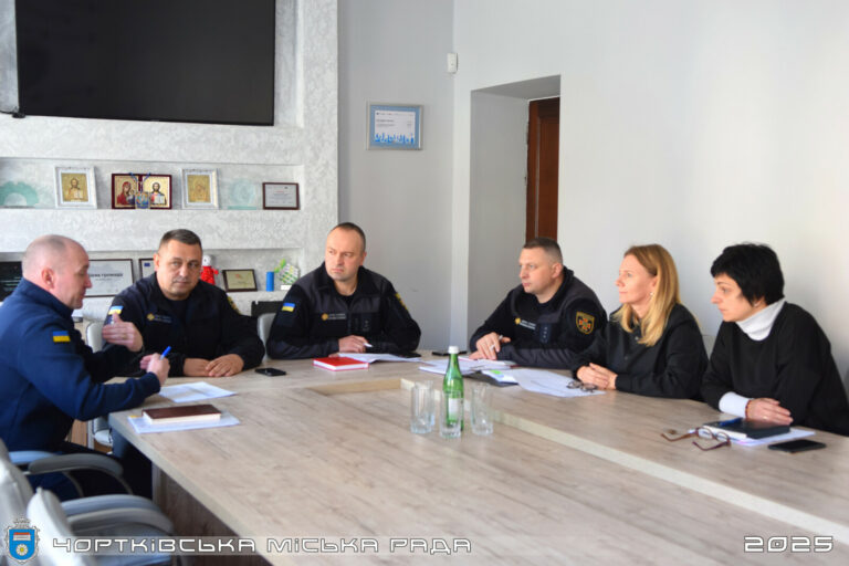 ЧОРТКІВСЬКА ГРОМАДА ГОТУЄТЬСЯ ДО ЗИМИ: ПЕРЕВІРЯЮТЬ СИСТЕМИ ЖИТТЄЗАБЕЗПЕЧЕННЯ ТА ГОТОВНІСТЬ ДО НАДЗВИЧАЙНИХ СИТУАЦІЙ