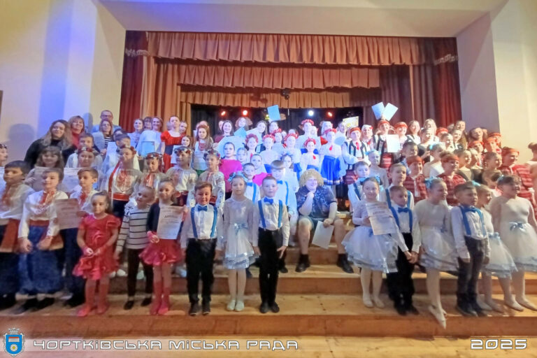 У ЧОРТКОВІ ВІДБУВСЯ БЛАГОДІЙНИЙ ФЕСТИВАЛЬ ДИТЯЧОЇ ТВОРЧОСТІ