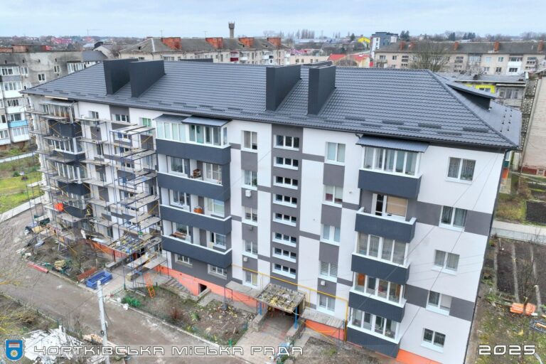 ХОЧЕТЕ ПЕРЕТВОРИТИ СВОЮ СТАРУ БАГАТОПОВЕРХІВКУ НА НОВОБУДОВУ? Є ВАРІАНТ!