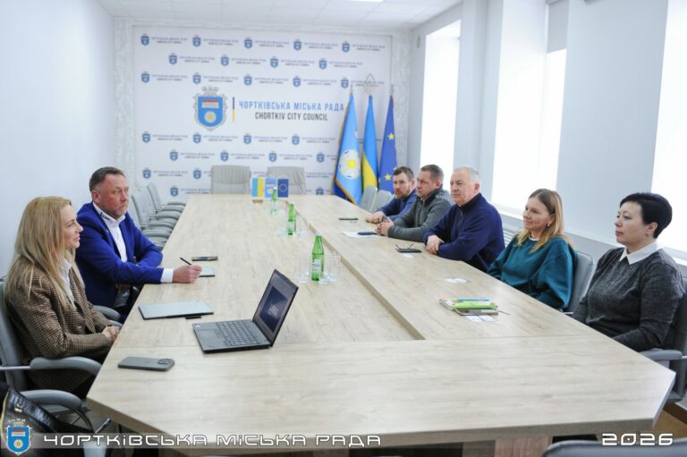 У ЧОРТКІВСЬКІЙ МІСЬКІЙ РАДІ ДАНСЬКА КОМПАНІЯ ПРЕЗЕНТУВАЛА СУЧАСНІ РІШЕННЯ ДЛЯ КОТЕЛЕНЬ