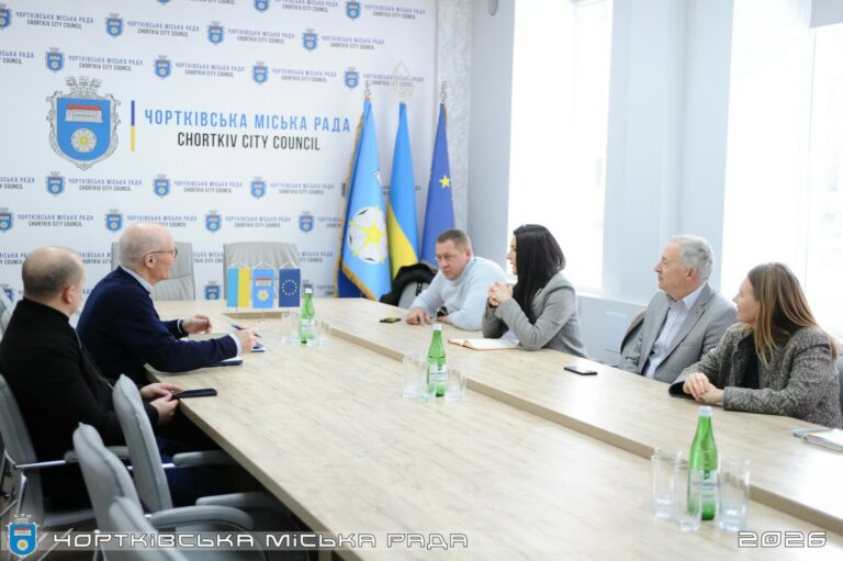 ЧОРТКІВ НАЛАГОДЖУЄ СПІВПРАЦЮ З ДАНІЄЮ У СФЕРІ ВОДОПОСТАЧАННЯ