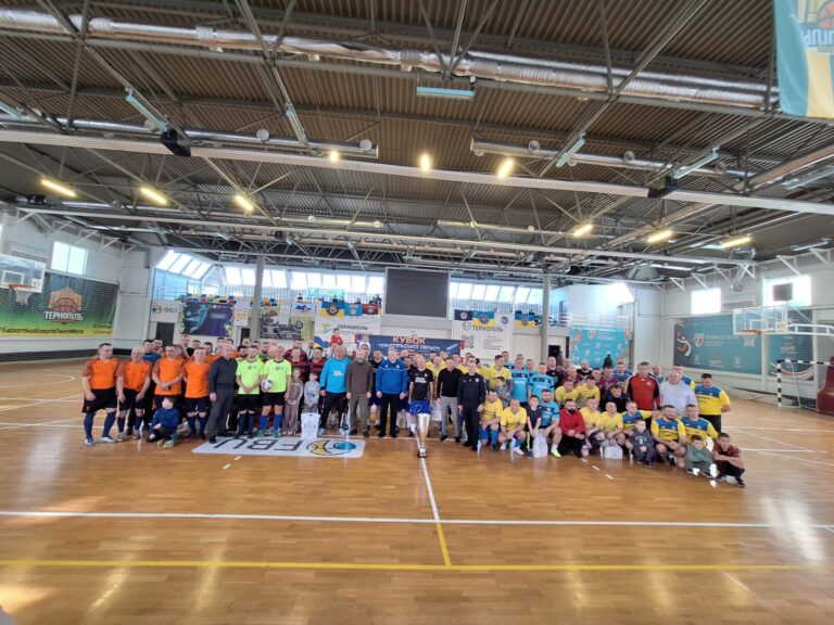 ВЕТЕРАНИ ЧОРТКІВСЬКОЇ ГРОМАДИ ВЗЯЛИ УЧАСТЬ У КУБКУ ТЕРНОПІЛЬСЬКОЇ ОБЛАСТІ З ФУТЗАЛУ