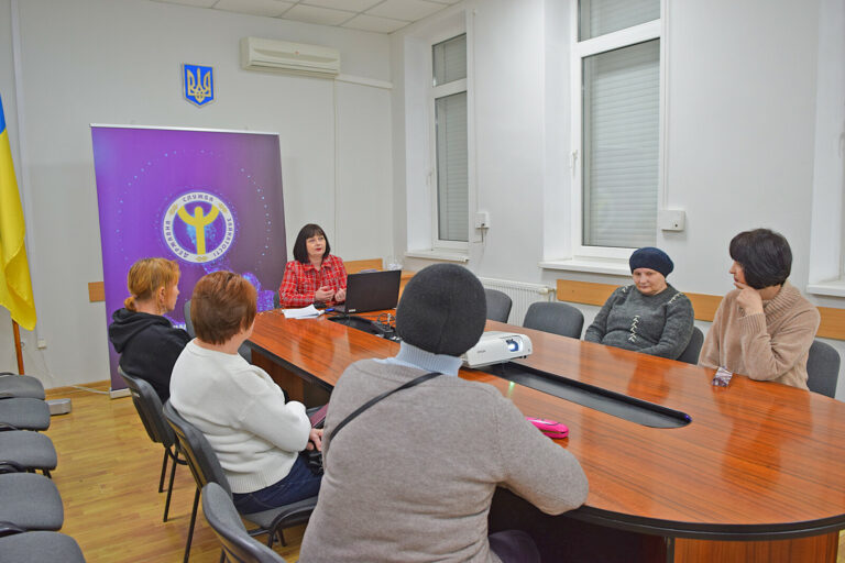 ПРО МОЖЛИВІСТЬ СТАТИ ПАТРОНАТНИМ ВИХОВАТЕЛЕМ ГОВОРИЛИ У ЧОРТКОВІ