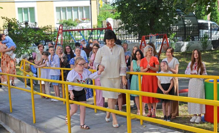 ЦЕНТР «ДОРОГА В ЖИТТЯ» ВИГРАВ ГРАНТ НА МАЙЖЕ 9 ТИСЯЧ ДОЛАРІВ ВІД PROJECT HOPE