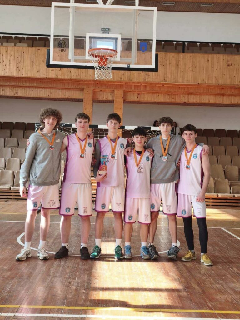 БАСКЕТБОЛІСТИ ЛІЦЕЮ №1 ІМ. ШАШКЕВИЧА ПРОБИЛИСЬ ДО ОБЛАСНОГО ЕТАПУ ЗМАГАНЬ «ПЛІЧ-О-ПЛІЧ»