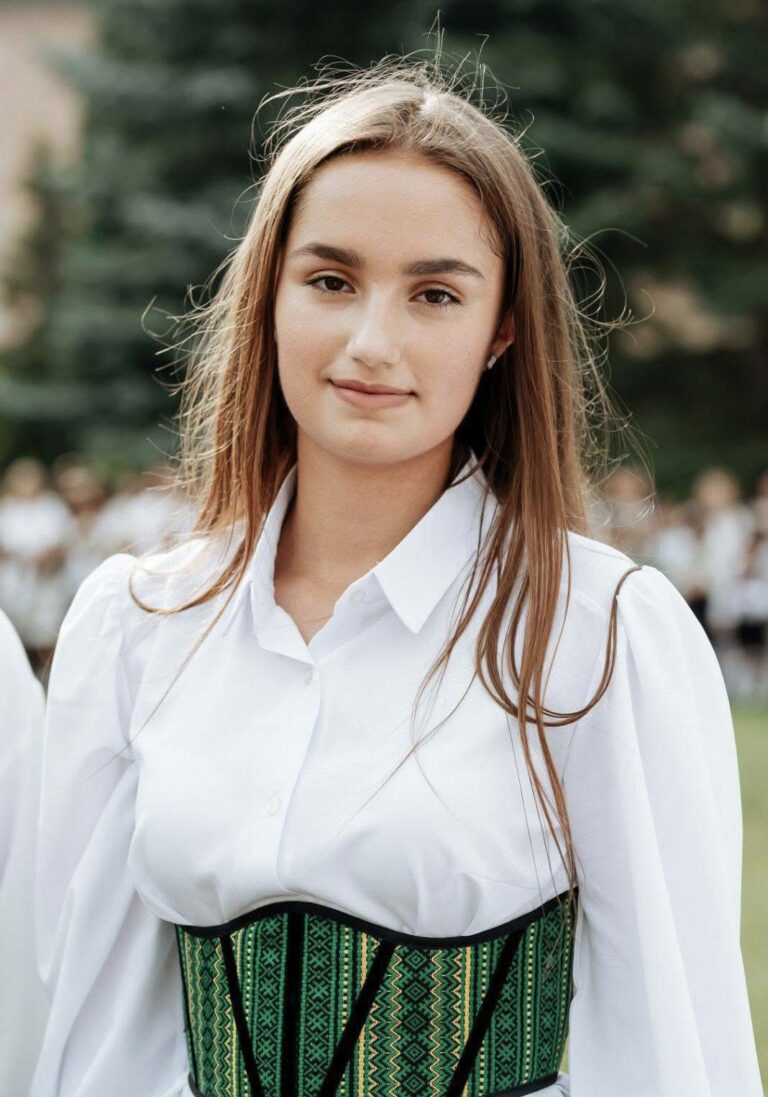 ЧОРТКІВ’ЯНКА ТЕТЯНА КАНЮК ВИБОРОЛА III МІСЦЕ НА ВСЕУКРАЇНСЬКІЙ ОЛІМПІАДІ З ГЕОГРАФІЇ