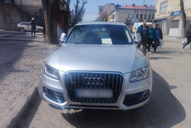 ВОДІЇ, ПАРКУЙТЕСЬ ВІДПОВІДАЛЬНО!