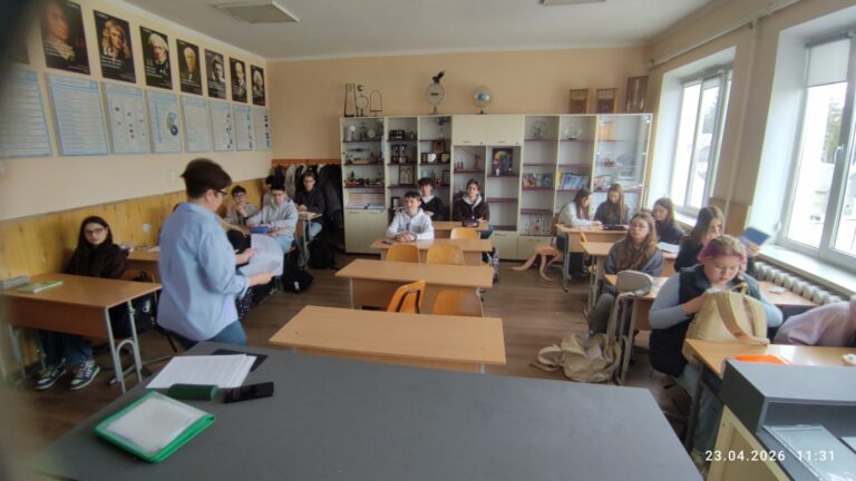 У ЧОРТКІВСЬКОМУ ЛІЦЕЇ №1 ІМ. ШАШКЕВИЧА ПРОВЕЛИ ПРОФОРІЄНТАЦІЙНЕ ЗАНЯТТЯ ДЛЯ 9-КЛАСНИКІВ
