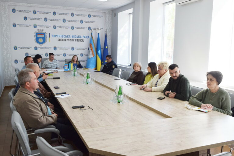 ЛІКВІДАЦІЯ НАСЛІДКІВ БУРЕВІЮ: ВИДІЛЯЄМО МАТЕРІАЛИ ДЛЯ ВІДНОВЛЕННЯ ПОШКОДЖЕНИХ БУДИНКІВ
