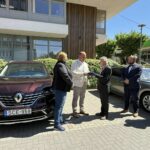 УГОРСЬКЕ МІСТО-ПОБРАТИМ АЙКА ПОДАРУВАЛА АВТОМОБІЛЬ ДЛЯ ПОТРЕБ ЧОРТКІВСЬКОЇ ГРОМАДИ
