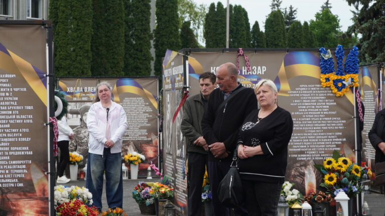 ЧОРТКІВСЬКА ГРОМАДА ДОЛУЧИЛАСЬ ДО ВСЕУКРАЇНСЬКОЇ АКЦІЇ «ВИШИТА СТРІЧКА ПАМ’ЯТІ»