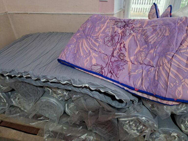 У ПОНЕДІЛОК, 11 ТРАВНЯ, ПРОДОВЖУВАТИМЕТЬСЯ ВИДАЧА ГУМАНІТАРНОЇ ДОПОМОГИ ДЛЯ УКРАЇНЦІВ, ЯКІ ЧЕРЕЗ ВІЙНУ ПОКИНУЛИ ДОМІВКИ ТА ЗНАЙШЛИ ПРИХИСТОК У ЧОРТКОВІ