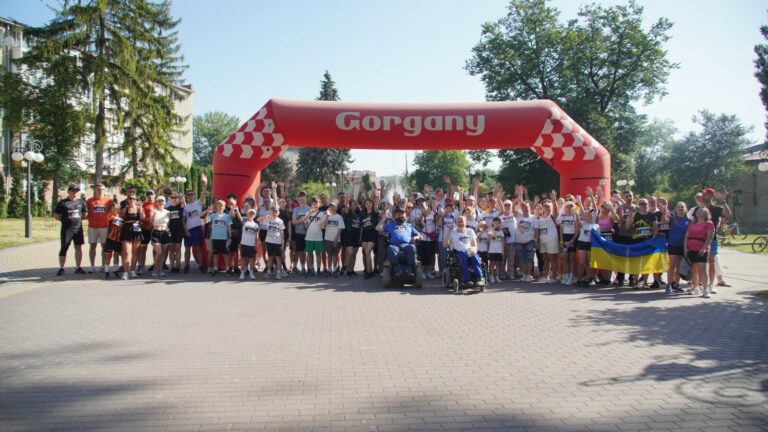 У ЧОРТКОВІ З НАГОДИ 30-РІЧЧЯ КОНСТИТУЦІЇ УКРАЇНИ ВІДБУВСЯ БЛАГОДІЙНИЙ ЗАБІГ