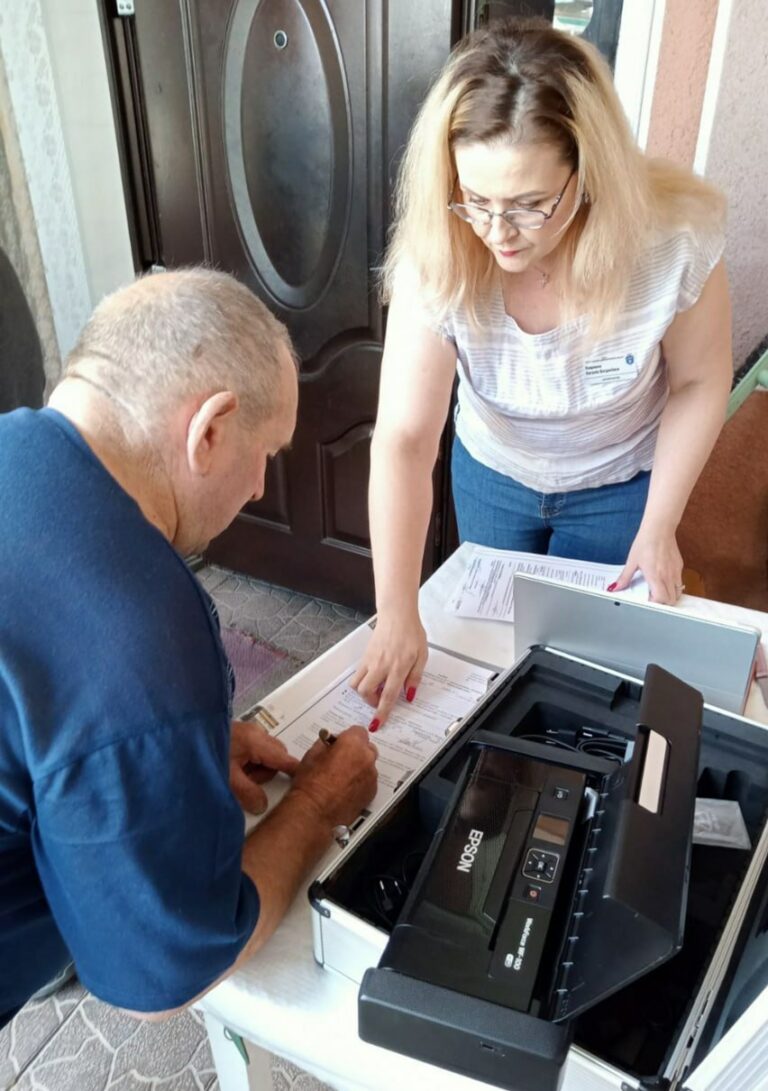 ПОСЛУГИ ЦНАПУ МОЖНА ОТРИМАТИ ВДОМА ЧИ У ЛІКАРНІ. ЯК ЦЕ ЗРОБИТИ?