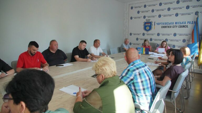 ВЕЛИКУ РЕКЛАМУ – ЗА МЕЖІ МІСТА: ВИКОНКОМ ВІДМОВИВ У ПРОДОВЖЕННІ ДОЗВОЛІВ НА БІЛБОРДИ