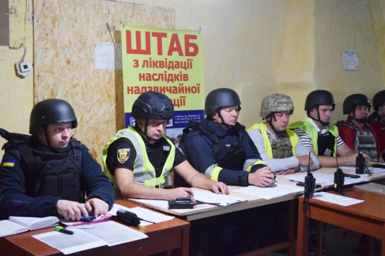 У ЧОРТКОВІ ПРОВЕЛИ ЧЕРГОВІ НАВЧАННЯ, ЯК ДІЯТИ У ВИПАДКУ РАКЕТНО-ДРОНОВИХ АТАК