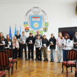 У ЦНАПІ ЧОРТКОВА ВРУЧИЛИ ЧЕРГОВІ ПАСПОРТИ 14-РІЧНИМ МЕШКАНЦЯМ ГРОМАДИ